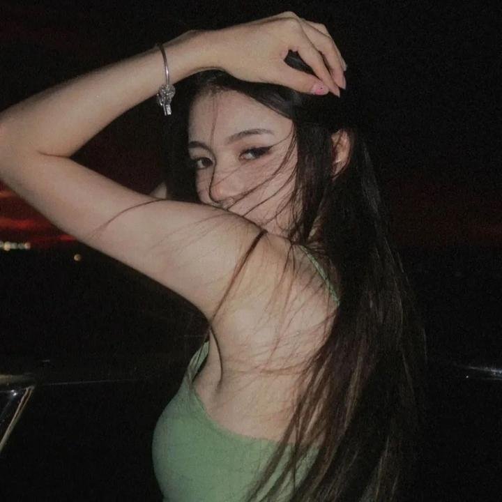 穿书七零被全家宠